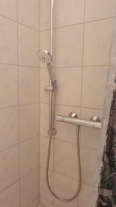 Zentral Gelegene, Ruhige 1 Am Park - Self Check In Apartamento Kiel