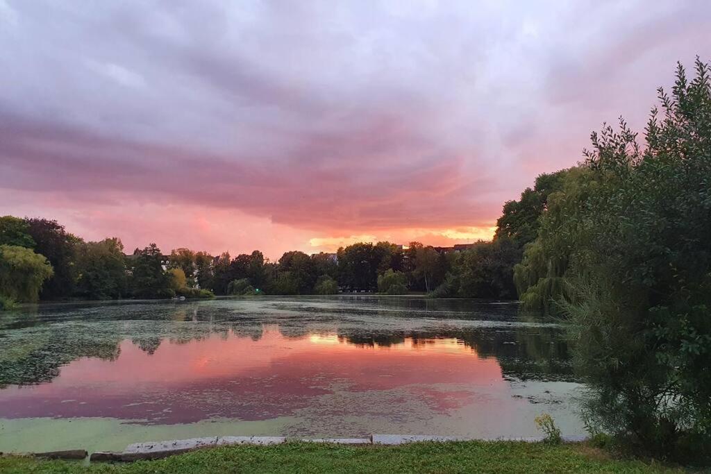 Zentral Gelegene, Ruhige 1 Am Park - Self Check In